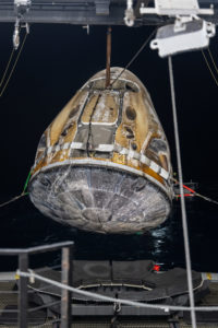 Récupération de la capsule crew dragon de Crew-5 par SpaceX